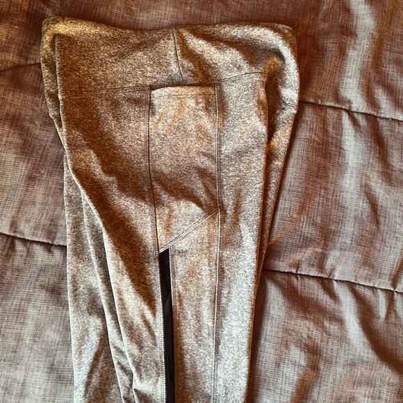 PINK Athletic Leggings With Side Pocket - Picture 3 of 4